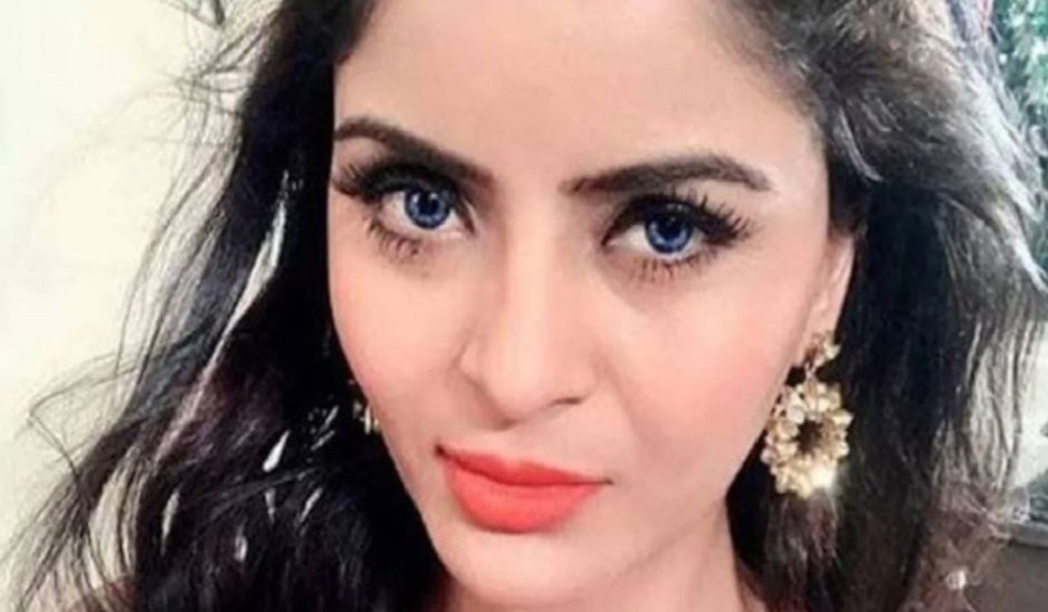  पोर्न वीडियो बनाने में गिरफ्तार गहना वशिष्ठ