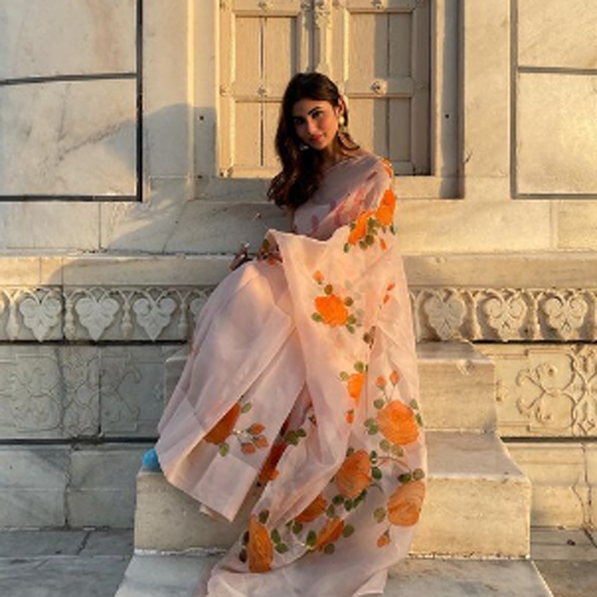 मौनी रॉय