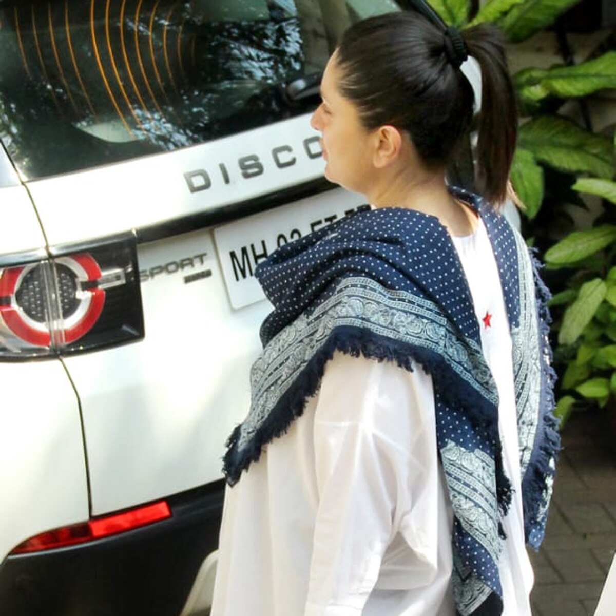 दुख की घड़ी में एक साथ कपूर परिवार