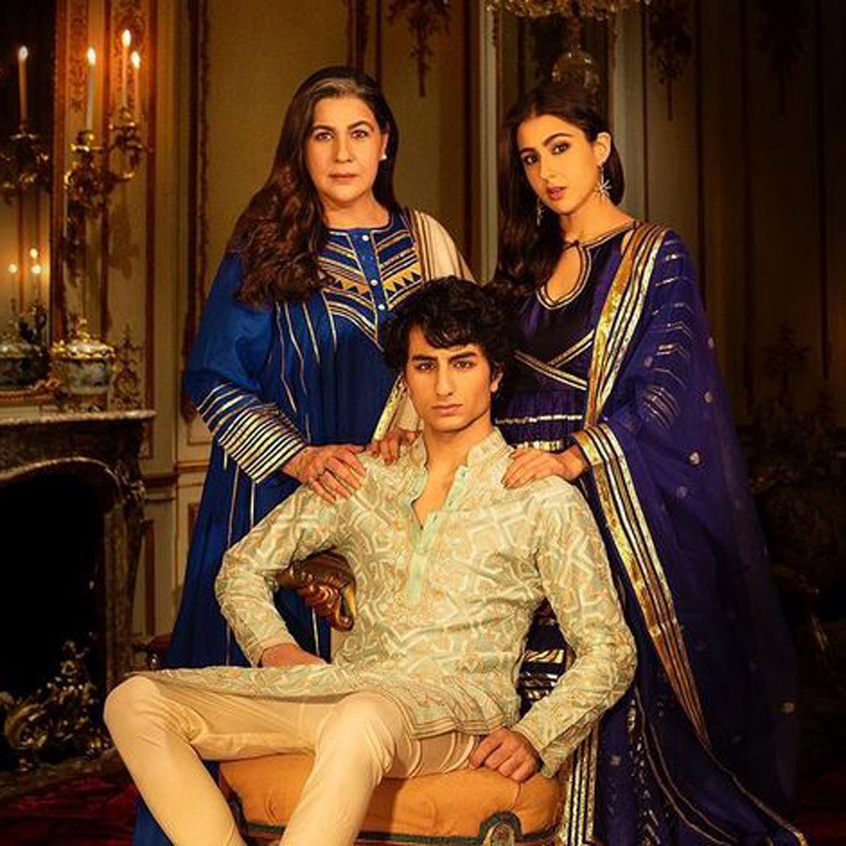 अमृता सिंह संग इब्राहिम अली खान और सारा अली खान