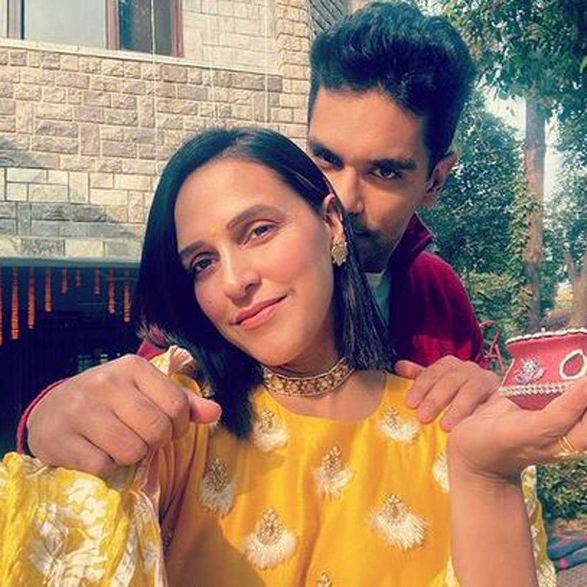 नेहा धूपिया संग अंगद बेदी