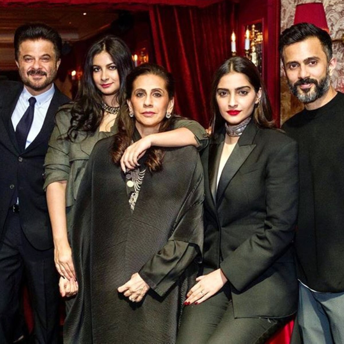 परिवार संग अनिल कपूर