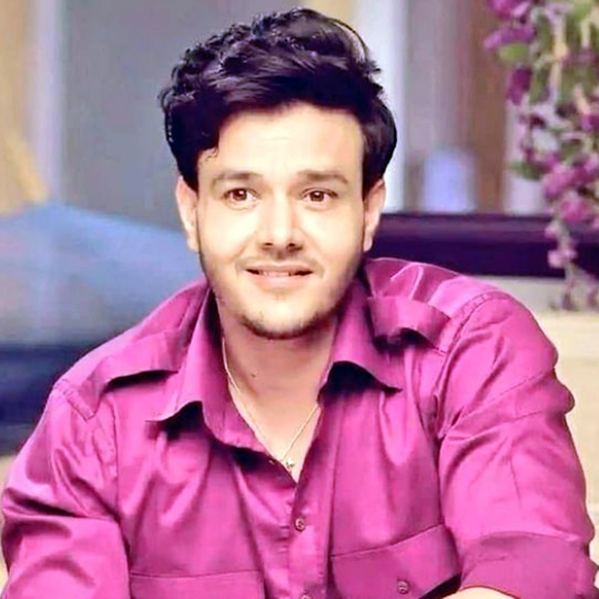 अन‍िरुद्ध दवे-शुभी आहूजा 