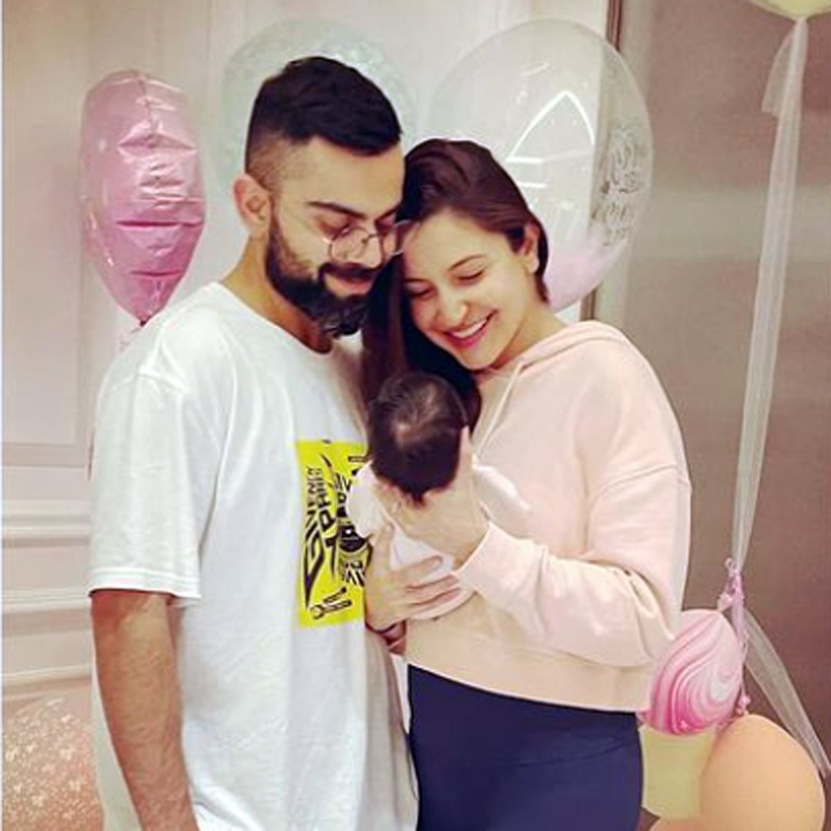 अनुष्का-व‍िराट 