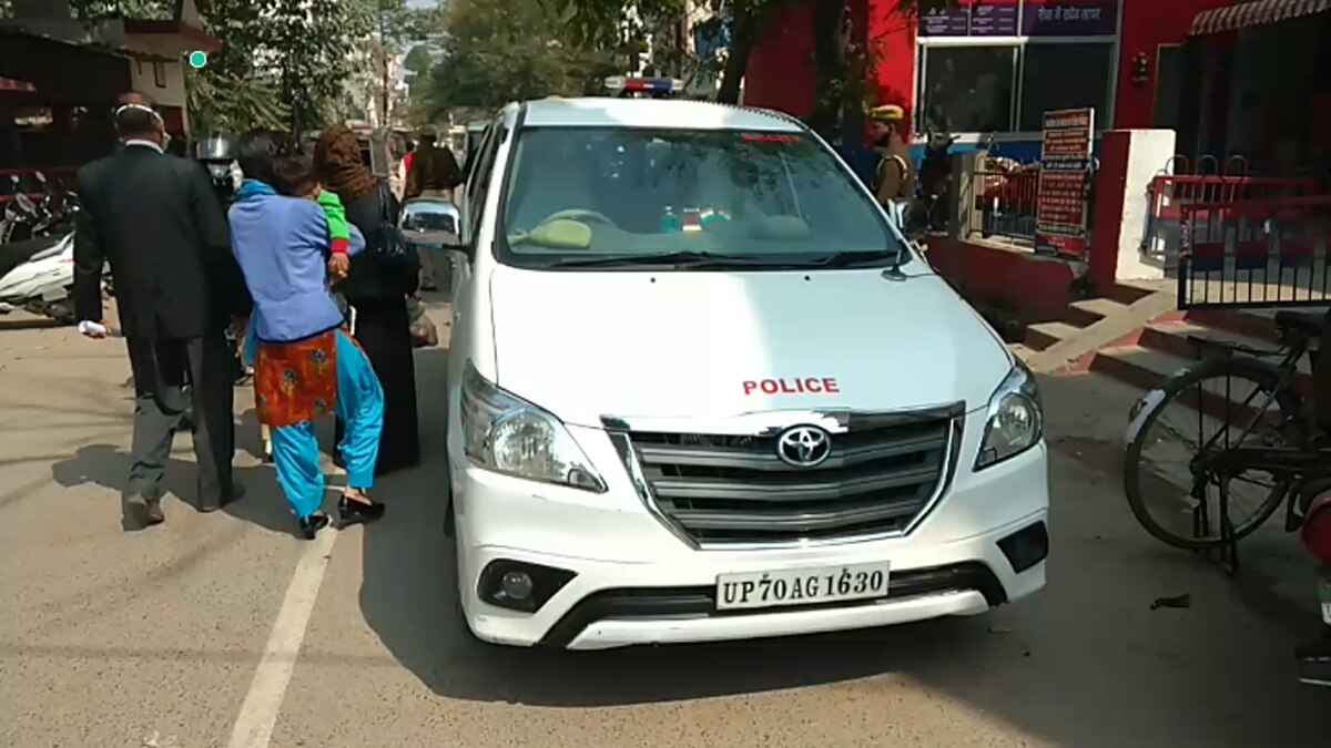 पिता ने लगाया हत्या और साजिश का आरोप.