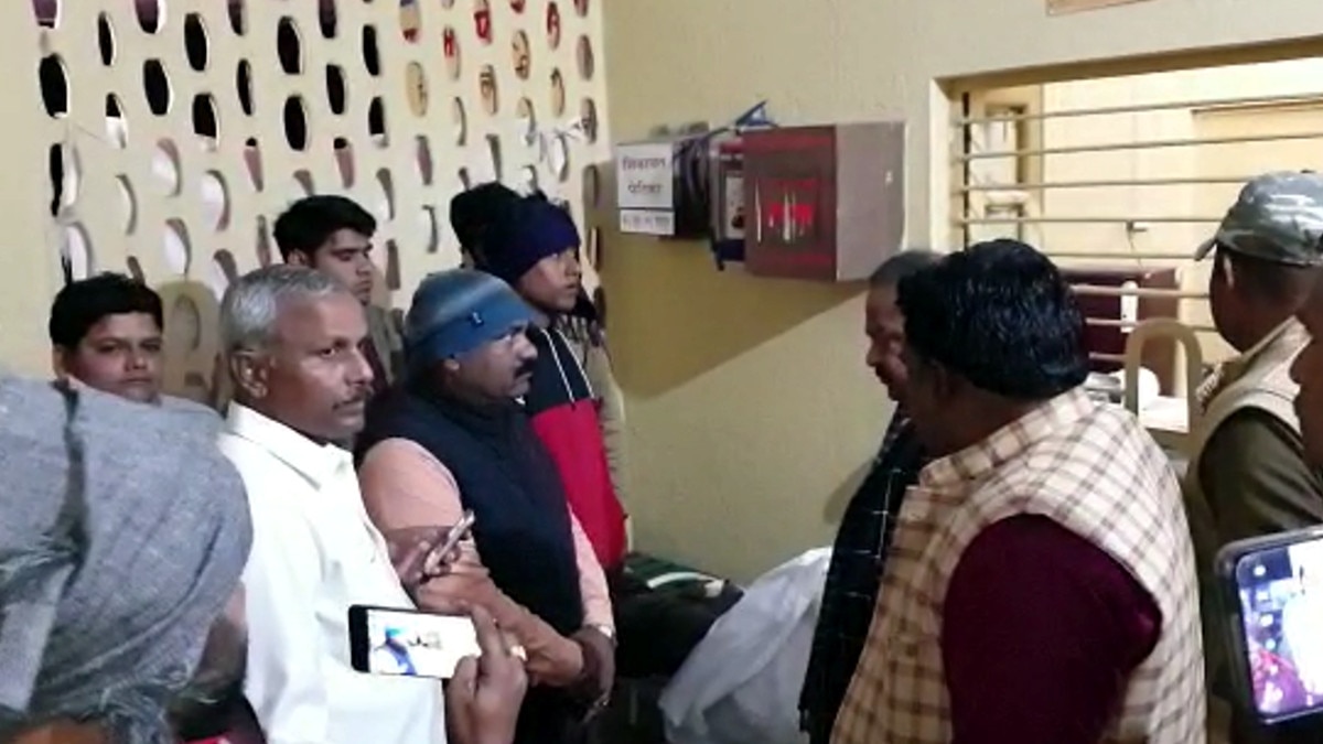 कासगंज में बिकरू जैसा कांड, जब पुलिस टीम पर शराब माफिया ने बरपाया कहर