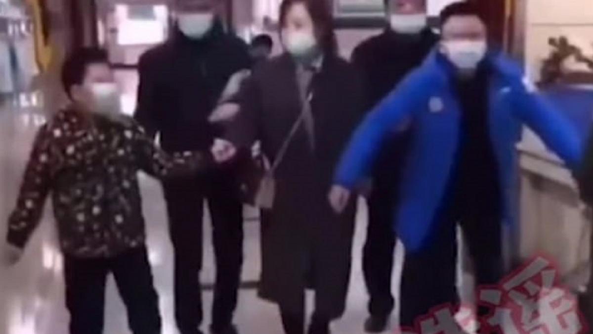 China Anal Swab Patient Video