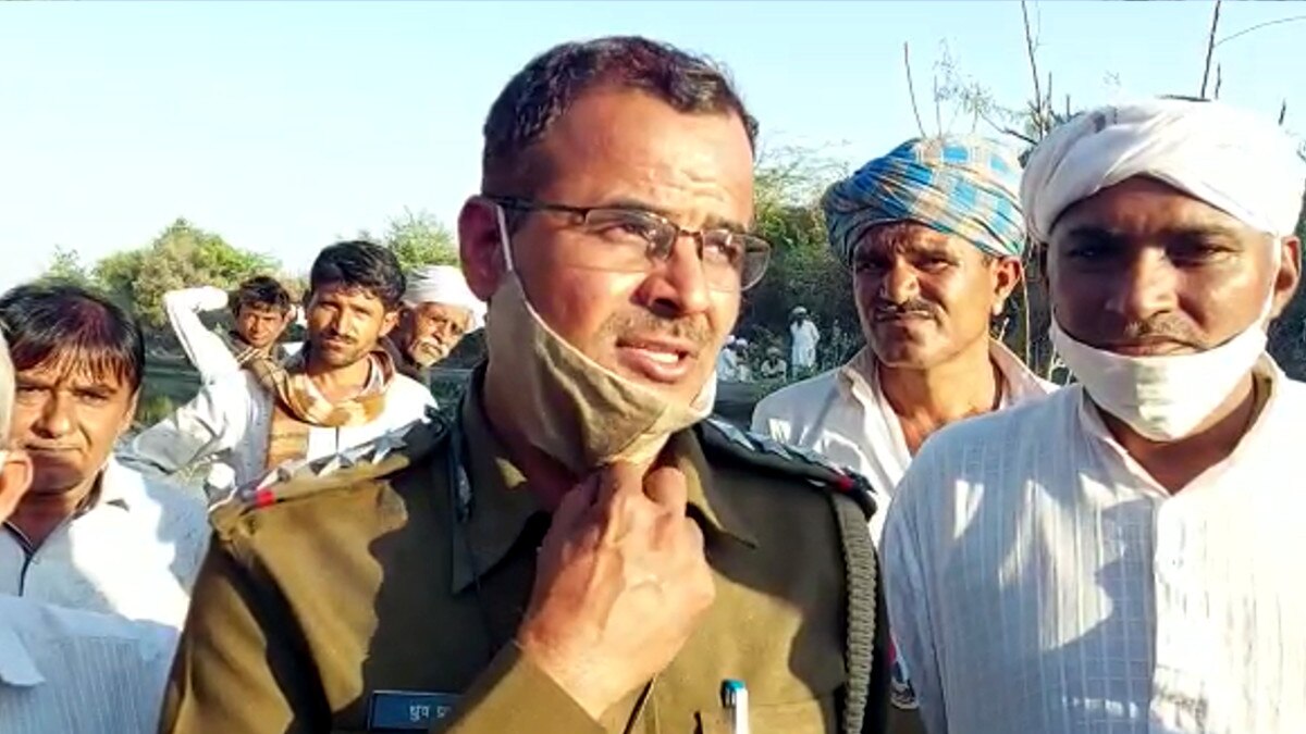 कपल का पीछा कर रहे थे पर‍िजन, दोनों ने हाथ बांधकर नहर में लगा दी छलांग 