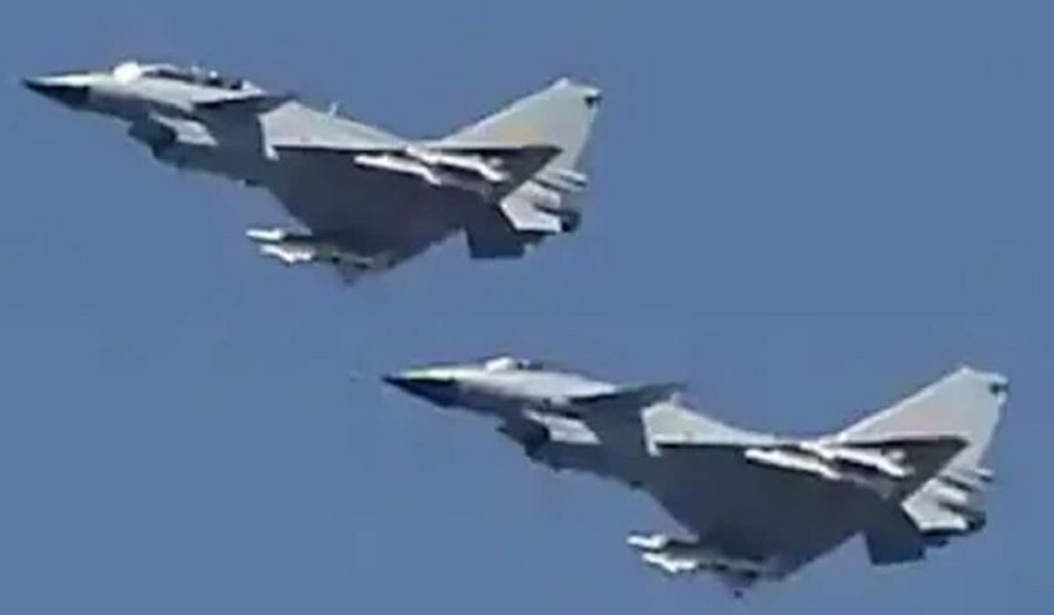 चीन-ताइवान टेंशन