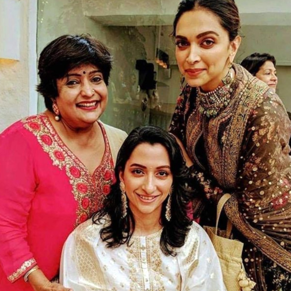 अनीशा पादुकोण-दीप‍िका पादुकोण-वीणा नागड़ा  