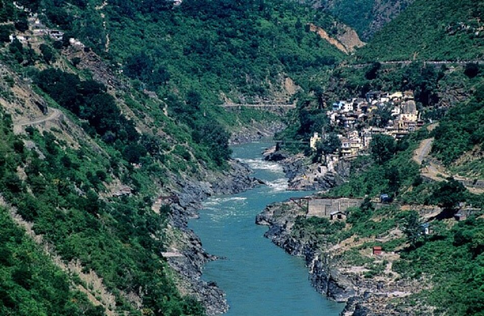 कैसे बदलता है नदियोंं का नाम