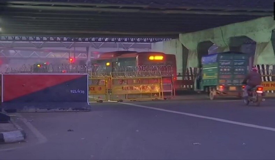 देश भर में किसानों का चक्का जाम