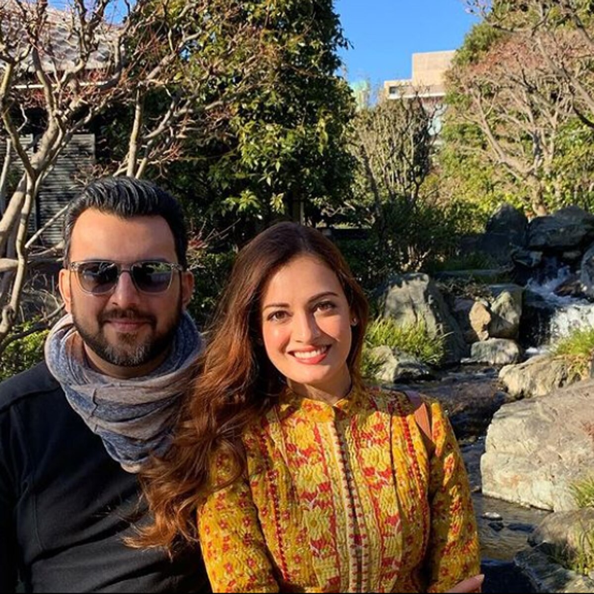 दीया म‍िर्जा-साह‍िल सांगा   