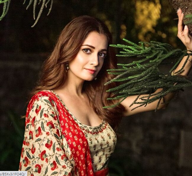 दीया म‍िर्जा 