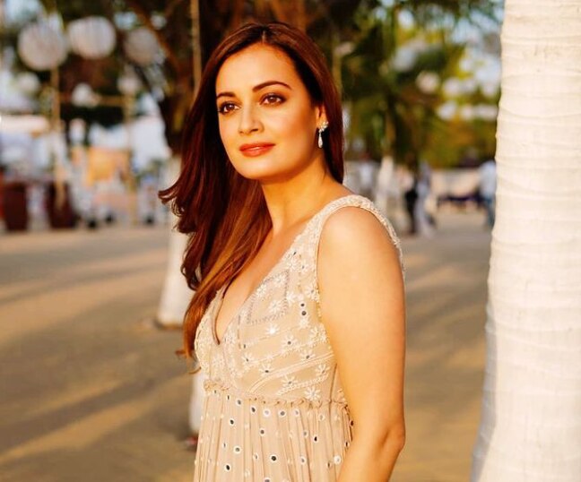 दीया म‍िर्जा 