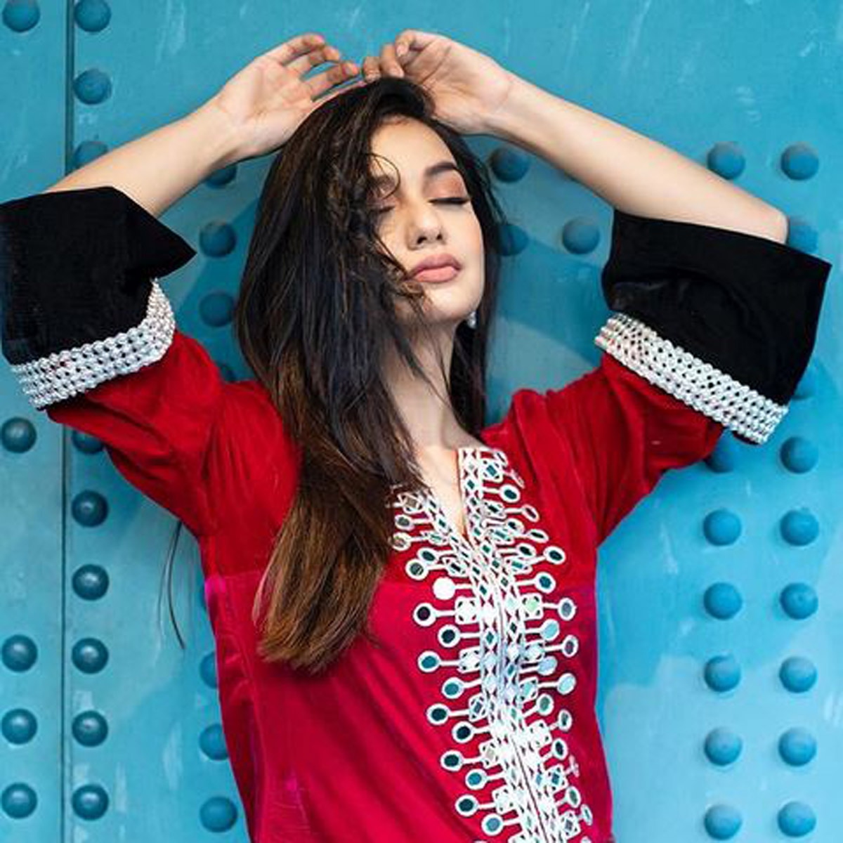 दिव्या अग्रवाल