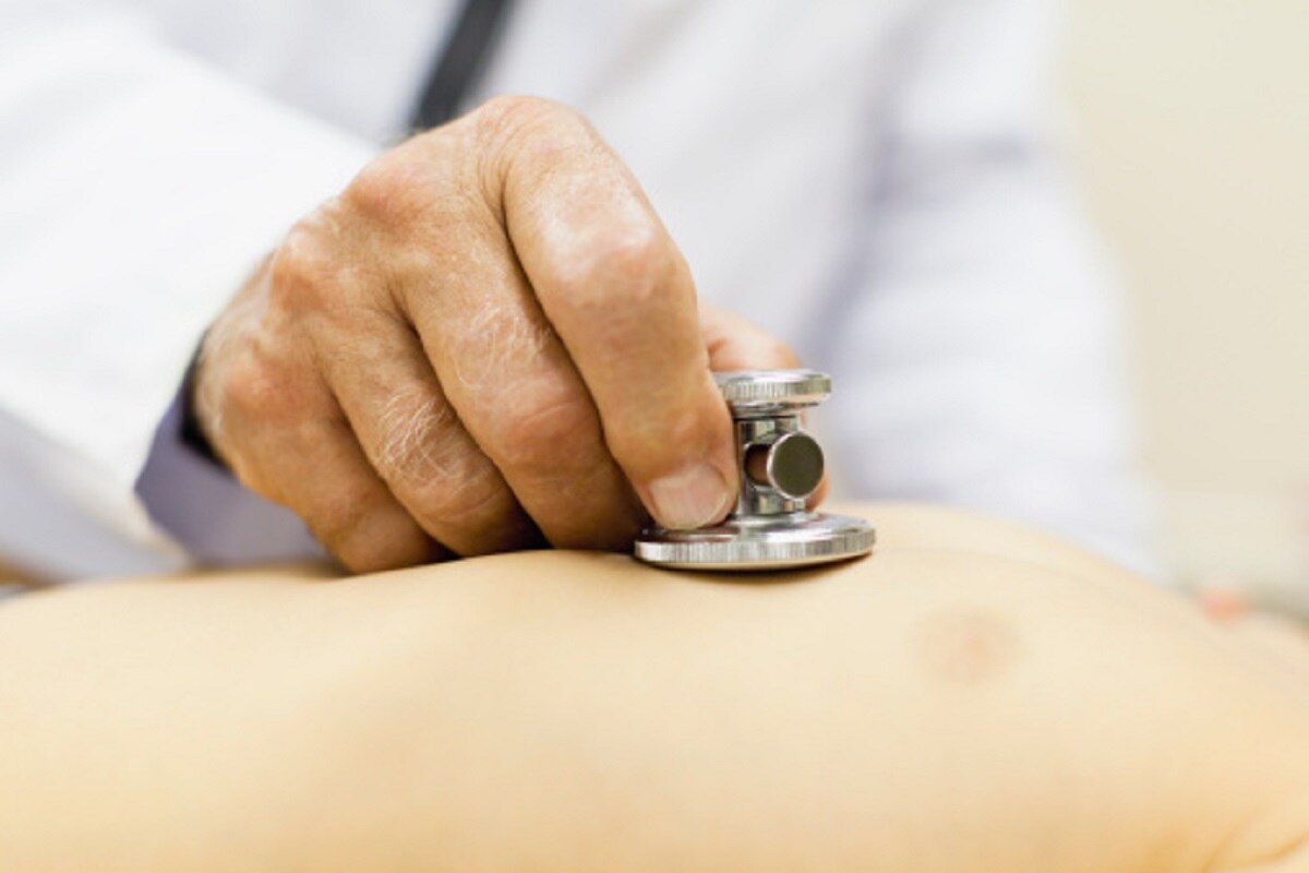 लड़के ने निगल लिए 54 मैग्नेटिक बॉल