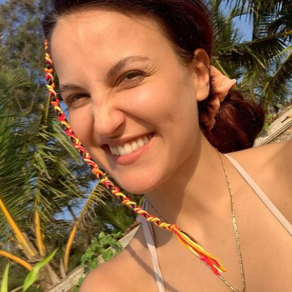 एली अवराम 