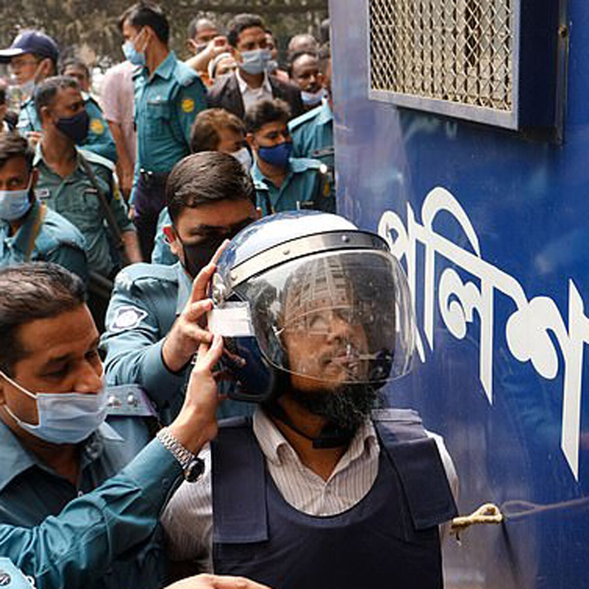 अविजीत रॉय की मौत के आरोपी