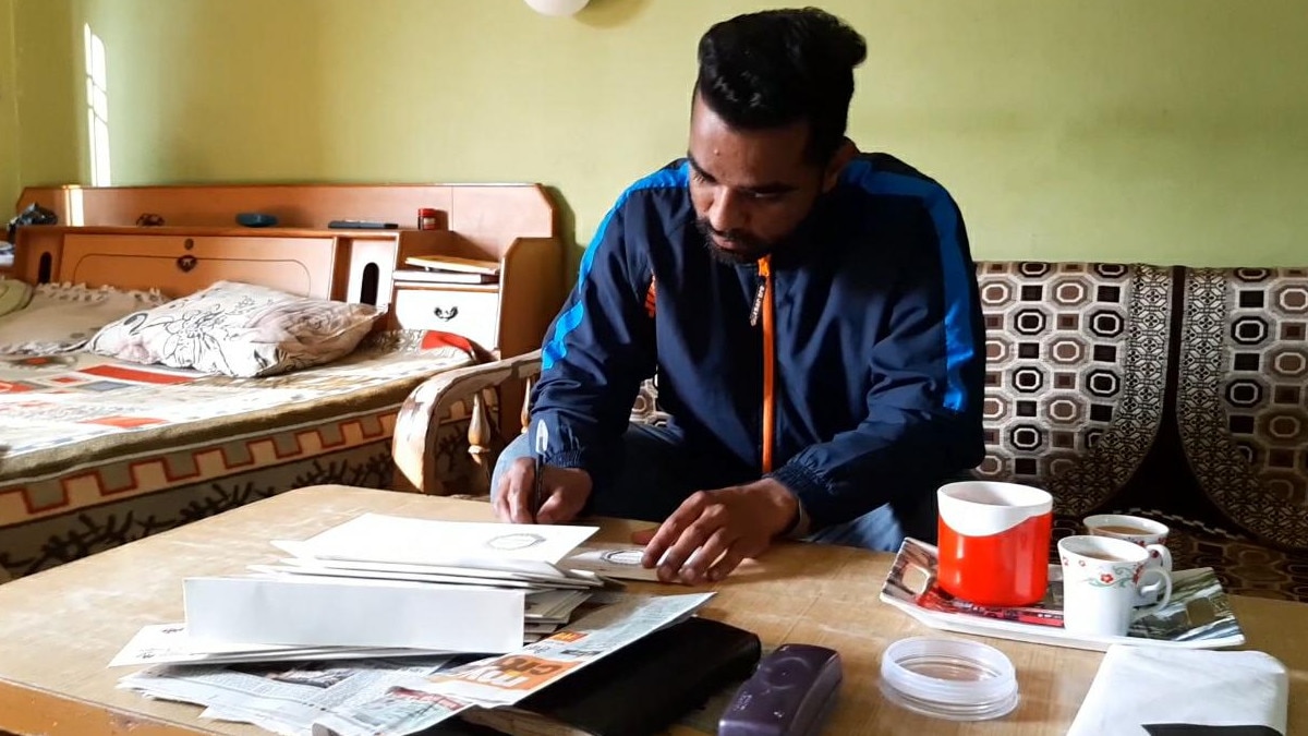 शादी कार्ड पर क‍िसान आंदोलन की झलक, No Farmer-No Food का छपवा रहे स्लोगन 