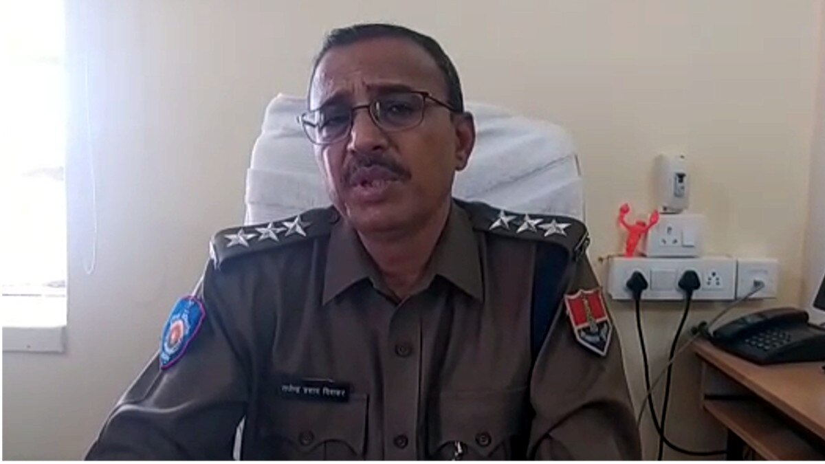  बंदूक की नोक पर विवाहिता के साथ सामूहिक दुष्कर्म, अश्लील क्ल‍िप बनाकर अलग-अलग शहरों में हुआ गैंगरेप 