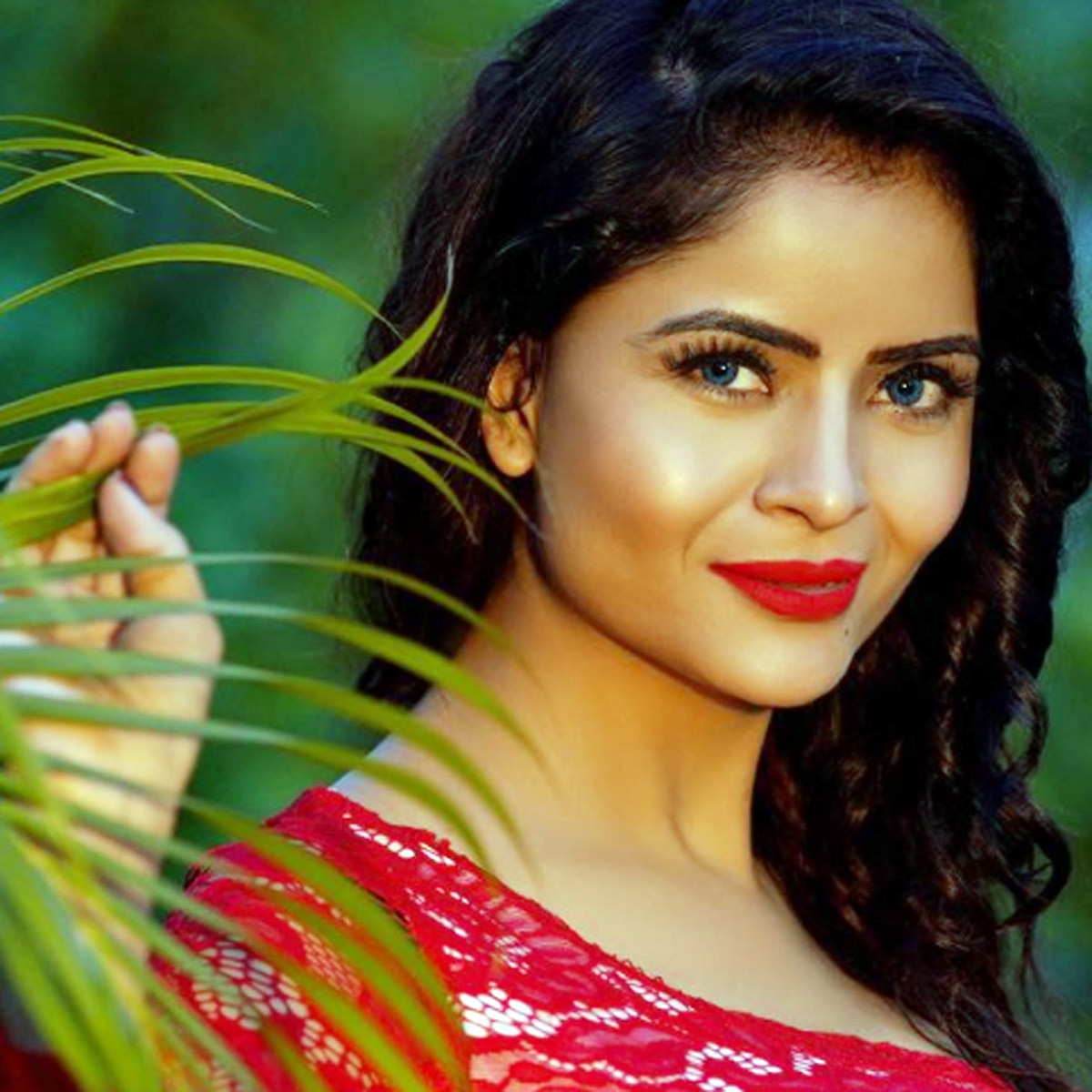 गहना वश‍िष्ठ 