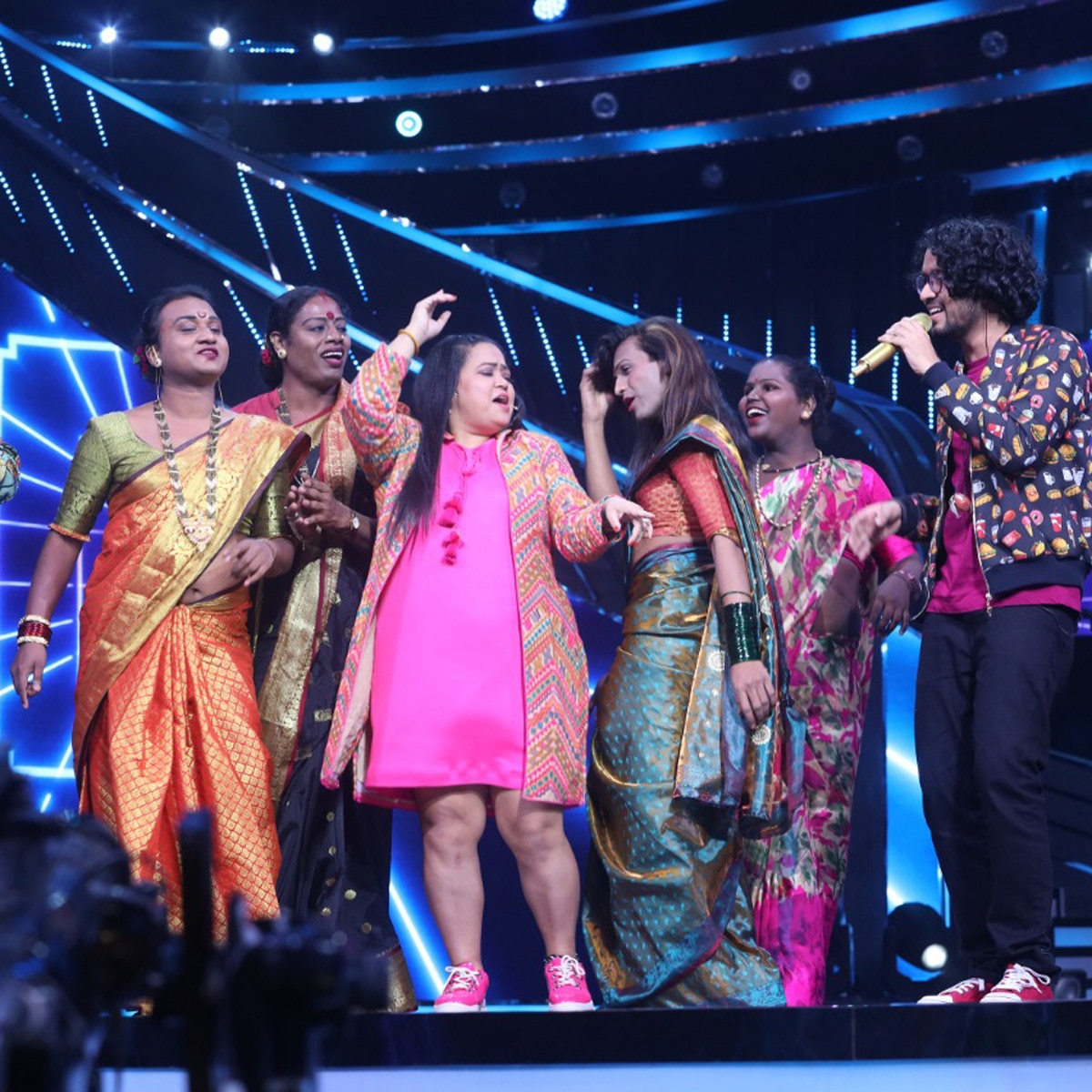 इंडियन आइडल का सेट