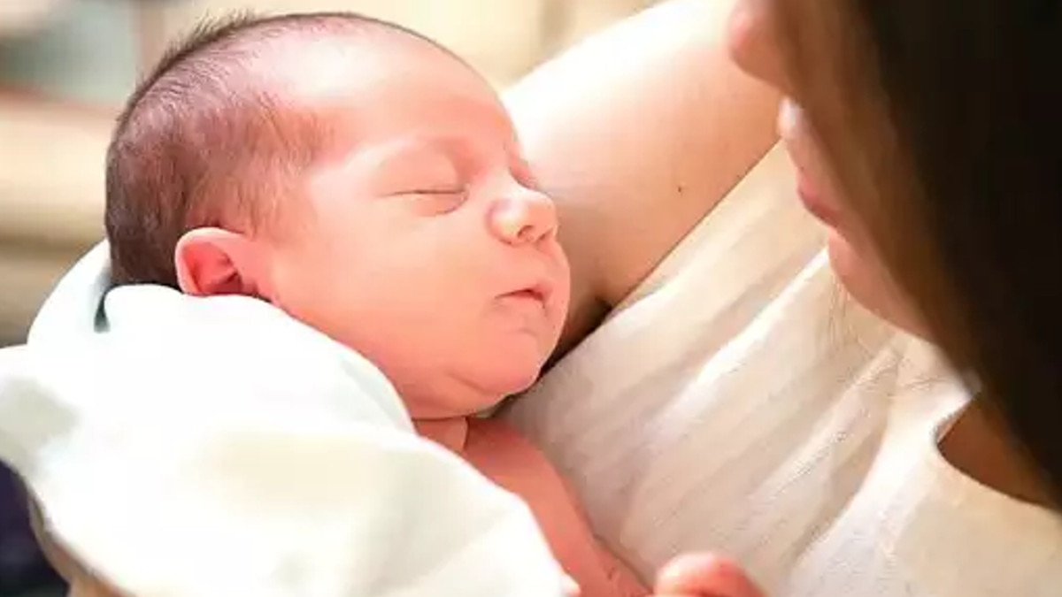 बेटी के जन्म लेने पर मुफ्त होगा इलाज, छत्तीसगढ़ के इस हॉस्पिटल की अनोखी पहल