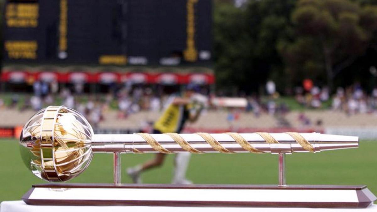 Who will play in the final of WTC with Newzealand