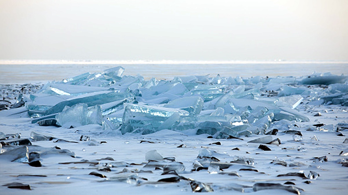 World Largest iceberg A68a broken