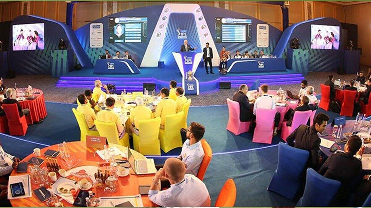 आईपीएल में क्रिकेटर शाहरुख खान