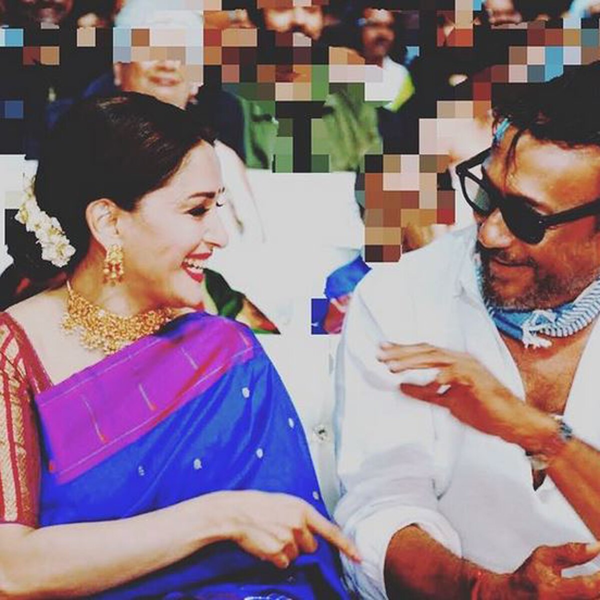 माधुरी दीक्षित संग जैकी श्रॉफ 