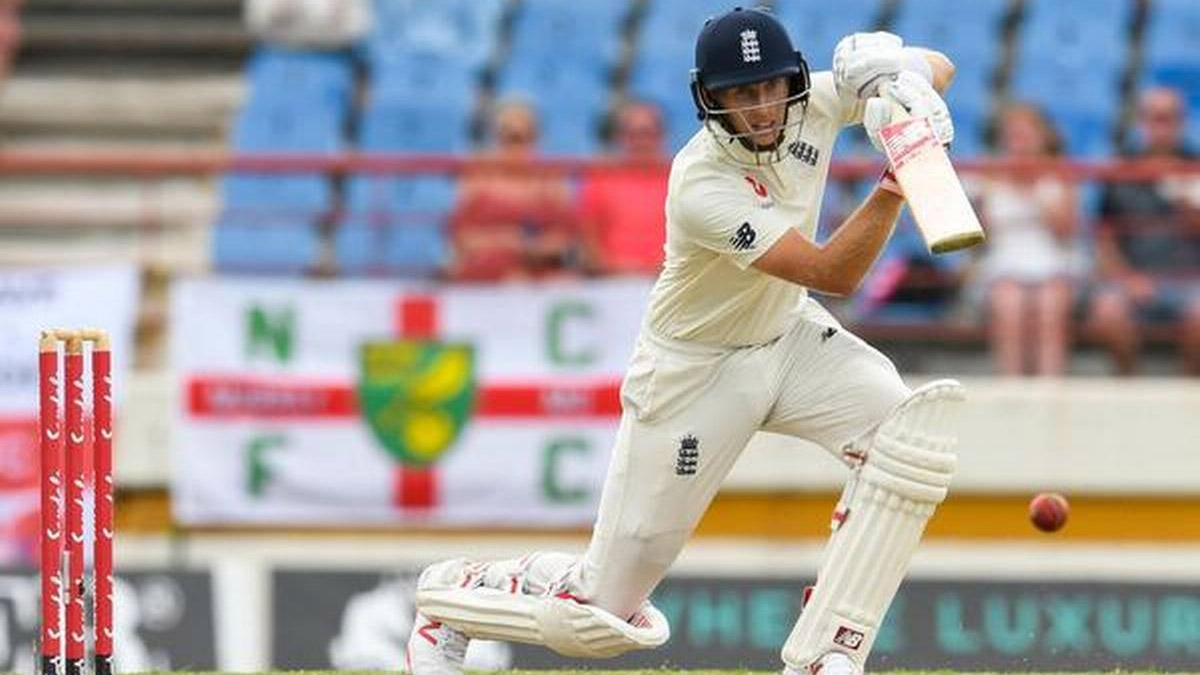 Joe Root scores century