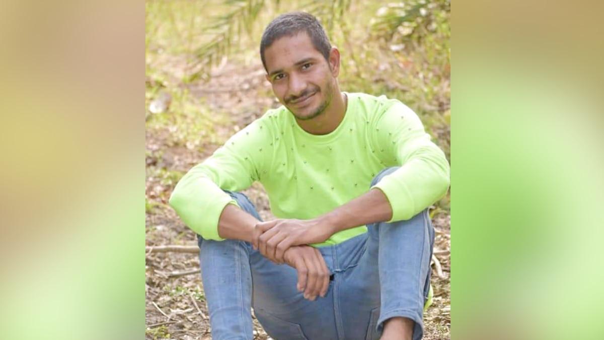 छोटे भाई आकाश ने क‍िया सुसाइड.