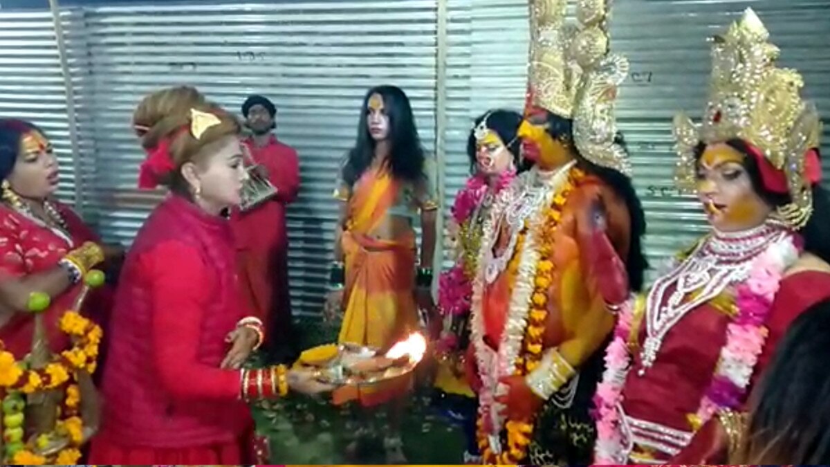  मौनी अमावस्या पर आधी रात में किन्नरों ने की काली पूजा, इस बात की मांगी दुआ