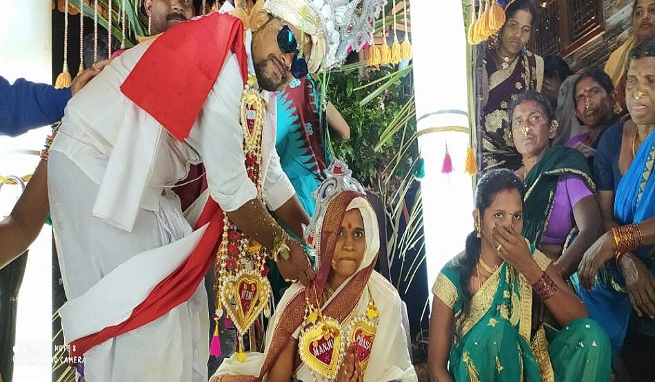 दूल्हे को थप्पड़ मारने की परंपरा