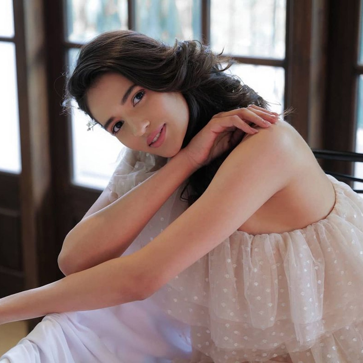 मनिका शियोकंद