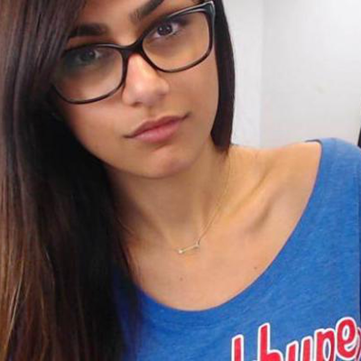 मिया खलीफा