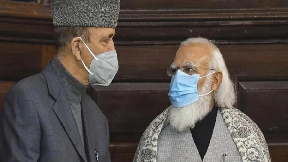 प्रधानमंत्री नरेंद्र मोदी और गुलाम नबी आजाद (Photo:File)