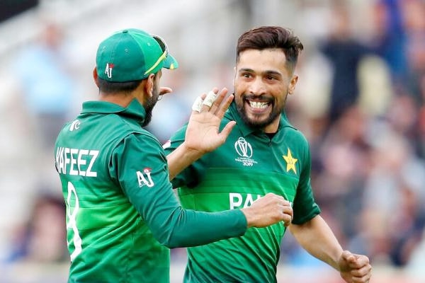 Debate over number one wicketkeeper