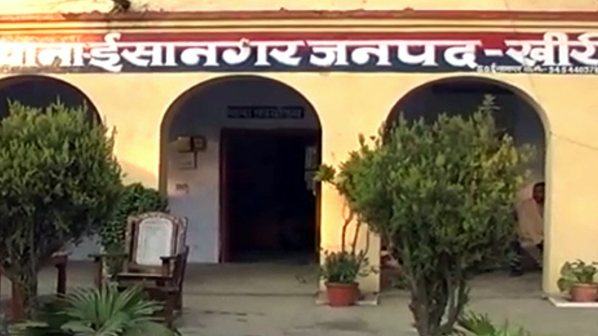 प्रेमी संग मिलकर पत्नी ने धारदार हथियार से क‍िया पति का कत्ल 