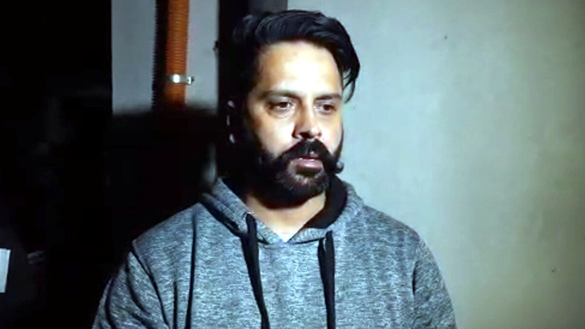 बीवी और बेटे की गोली मारकर हत्या, वीड‍ियो बनाकर खुद भी क‍िया सुसाइड  