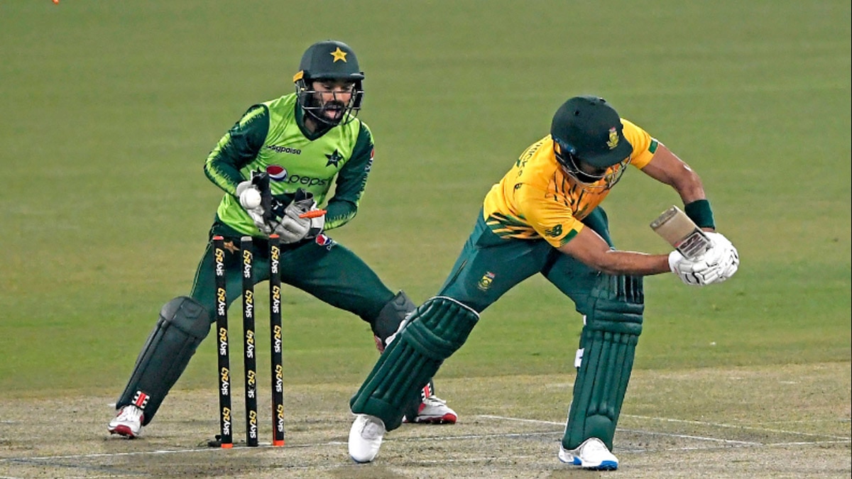 Imran khan praises Indian cricket 