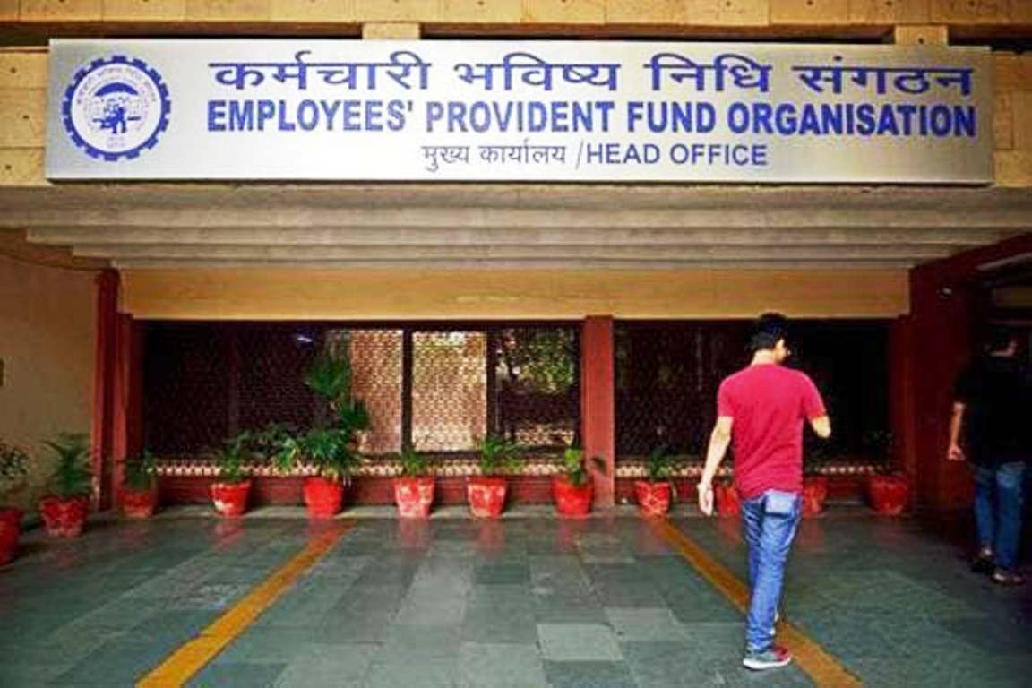 श्रीनगर में बैठक