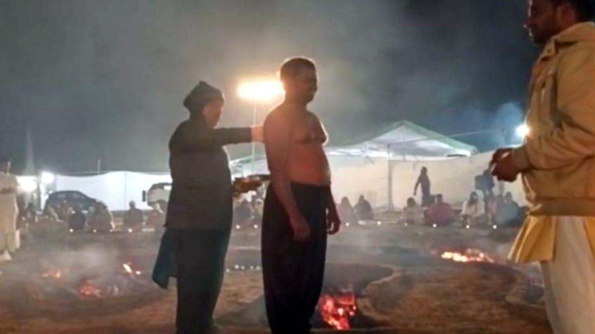 7500 रुपये में भूत-प्रेत भगाने का लगा कैंप, एमपी में चल रहा था महाराष्ट्र के बाबा का पाखंड