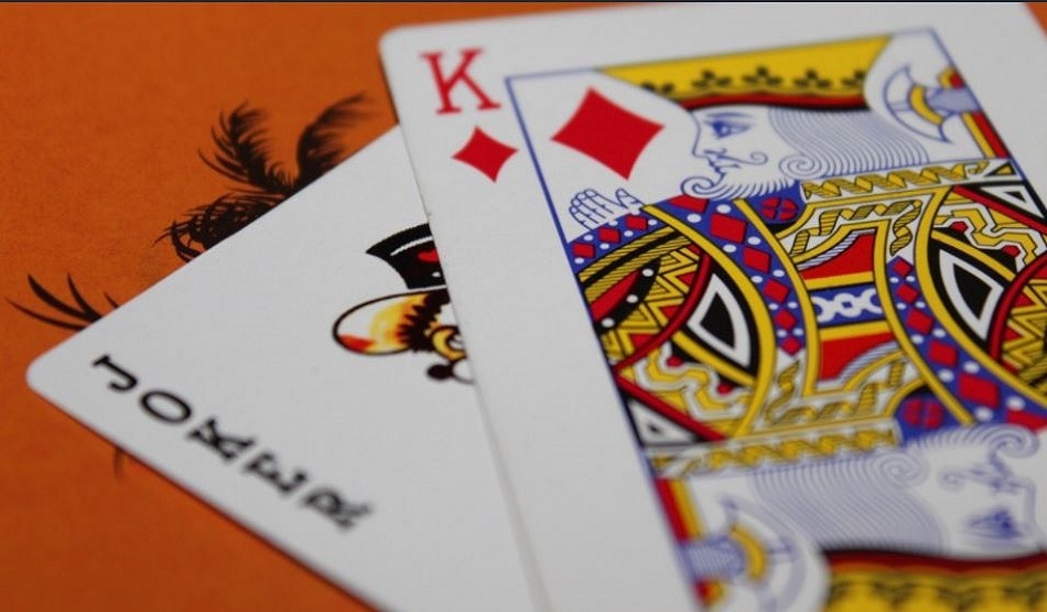 अब नहीं खेल पाएंगे ऑनलाइन रमी गेम