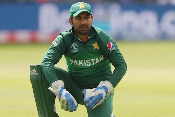 Debate over number one wicketkeeper