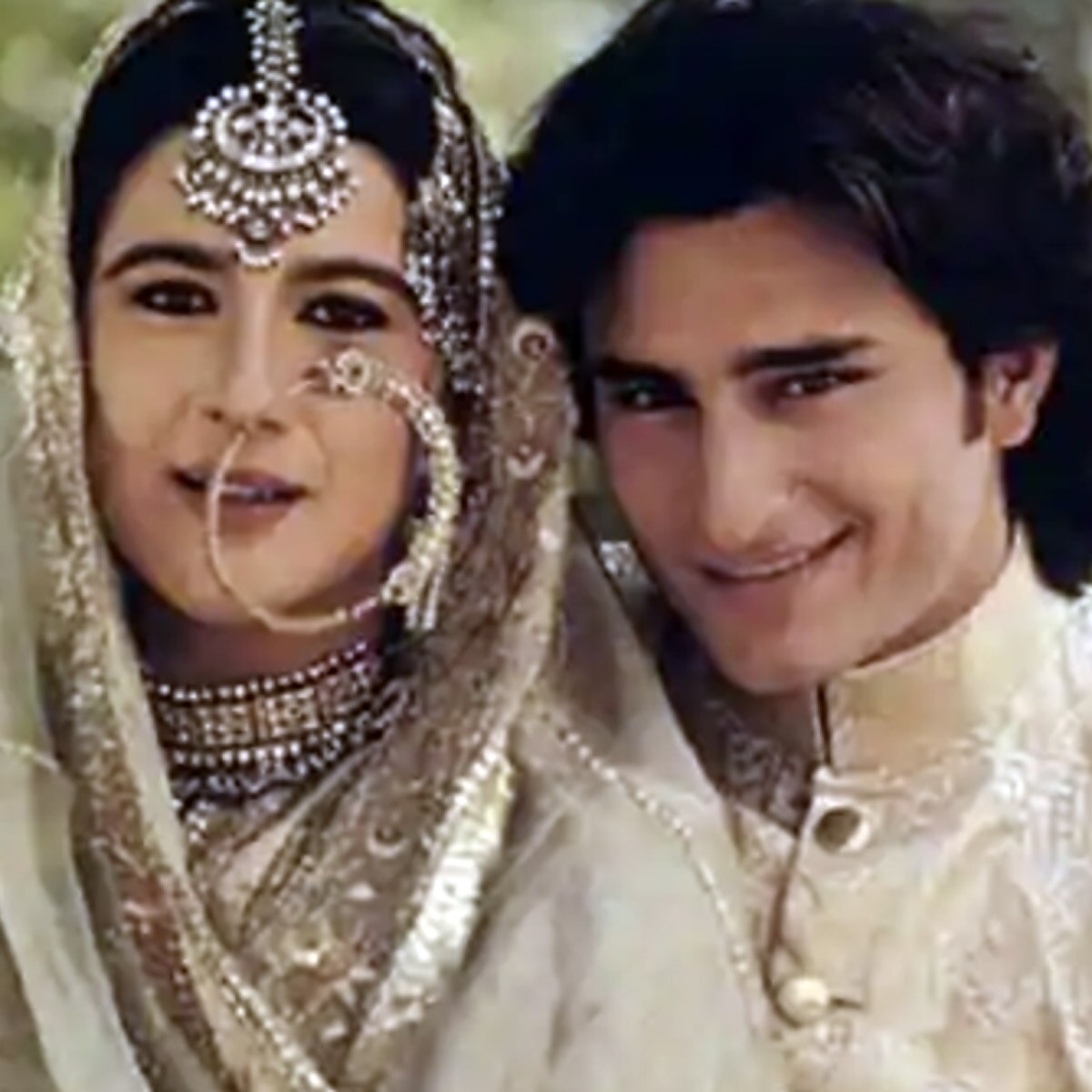 सैफ अली खान-अमृता स‍िंह   