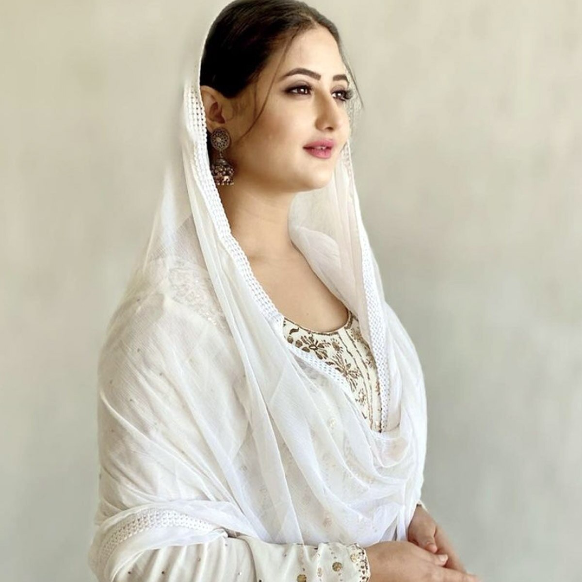 रश्मि देसाई