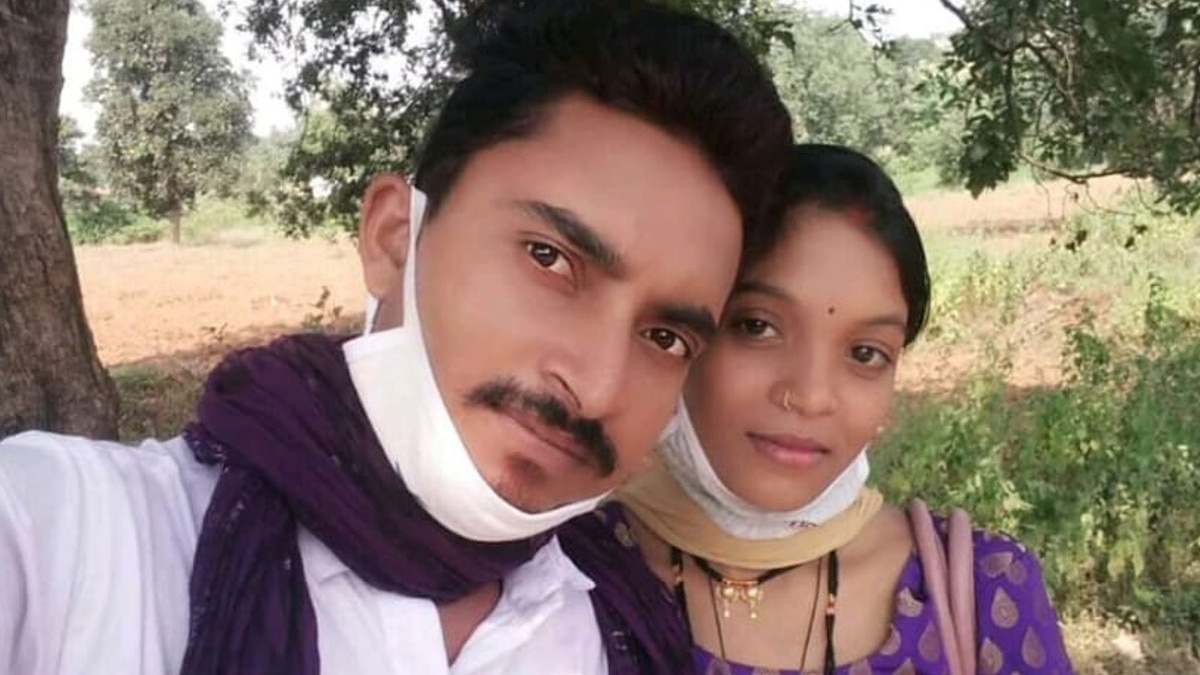  सीधी हादसे में पति-पत्नी की मौत, पत्नी को एग्जाम दिलाने जा रहा था सतना, दोनों का एक ही चिता पर अंतिम संस्कार